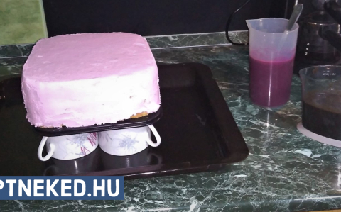 3D hatású tükörglazúr tortára