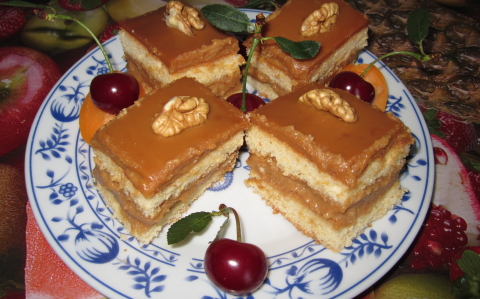 Márkodi diós szelet