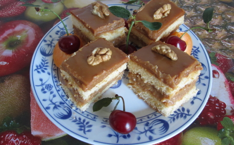 Márkodi diós szelet