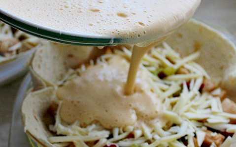 Húsos tortilla pite