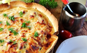 Húsos tortilla pite