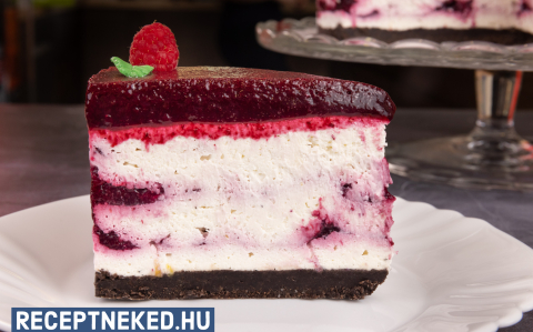 Oreos-szedres sajttorta