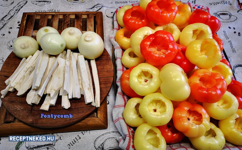 Káposztával töltött almapaprika (savanyúság)