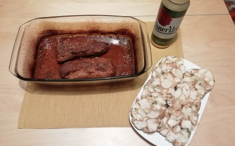Konfitált barnasörös szűzérmék petrezselymes knédlivel
