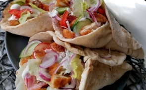 Rántott húsos tortilla