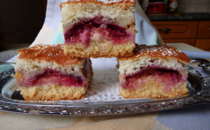 Pihe-puha szilvás pite