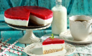Paleo málnás túró torta