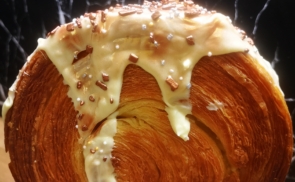 Supreme croissant