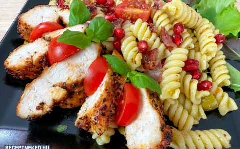 Caprese tésztasaláta