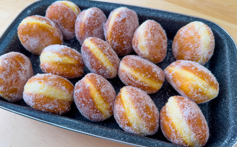 Bomboloni