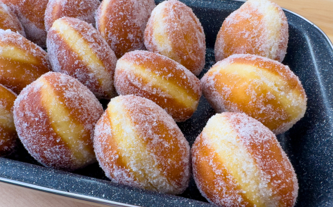 Bomboloni