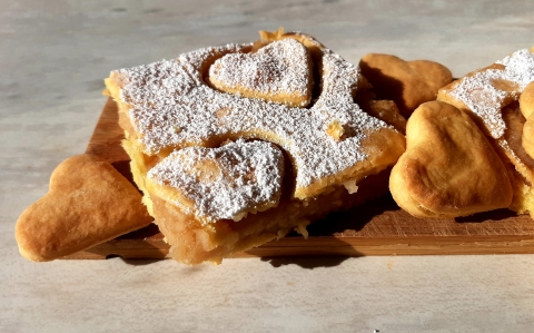 Almás pite