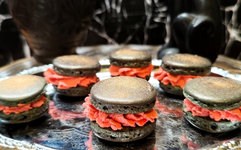 Fekete macaronok