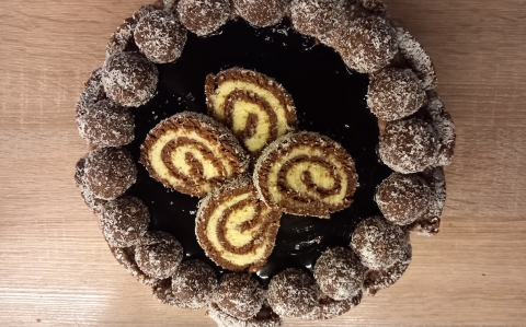 Keksztekercs torta