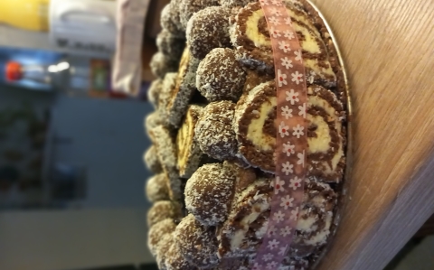 Keksztekercs torta