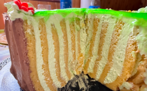 Zöldalmás spiráltorta