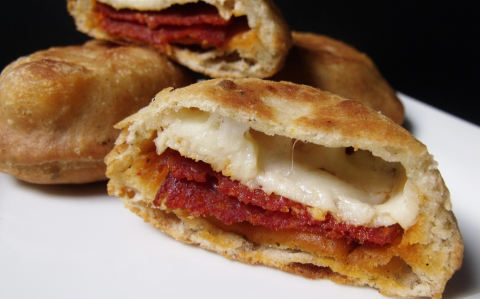 Töltött mini lángos