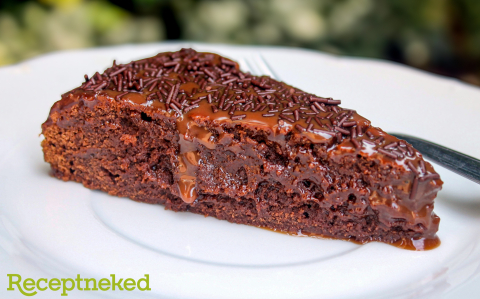 Csoki szószos brownie