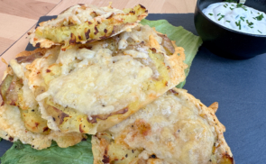 Sajtos smashed burgonya